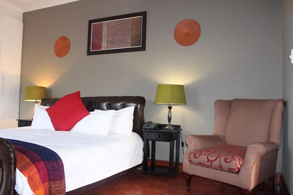 Flamboyant Guest Lodge Johannesburg Ngoại thất bức ảnh
