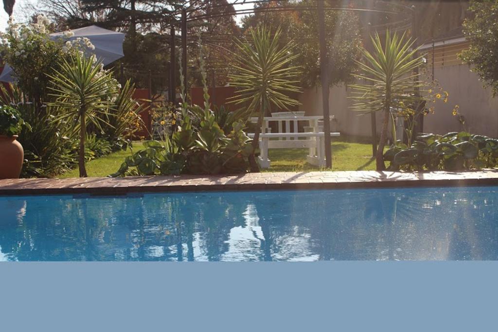 Flamboyant Guest Lodge Johannesburg Ngoại thất bức ảnh